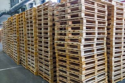 德安實(shí)木托盤(pán)加工廠